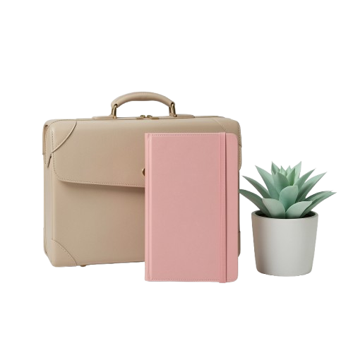 Aktenkoffer und Notizbuch